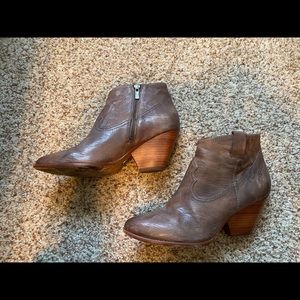 Frye Reina Bootie